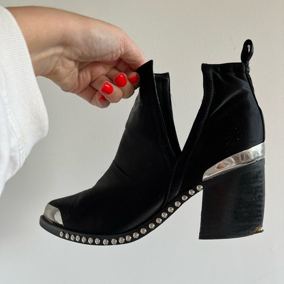Jeffrey Campbell Black Boots - Picture 9 of 12